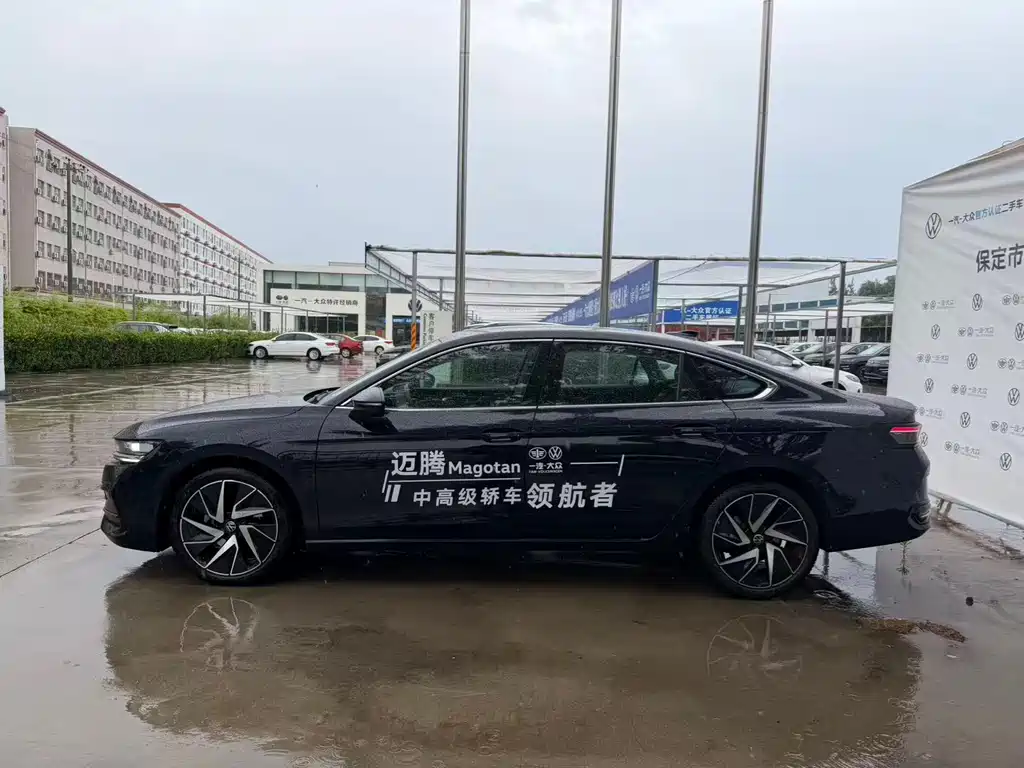 Volkswagen Magotan 2024