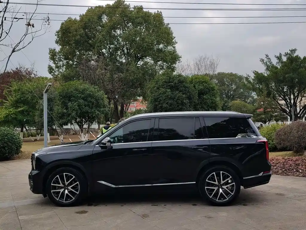 GAC Motor Trumpchi GS8 2023 — фото 4