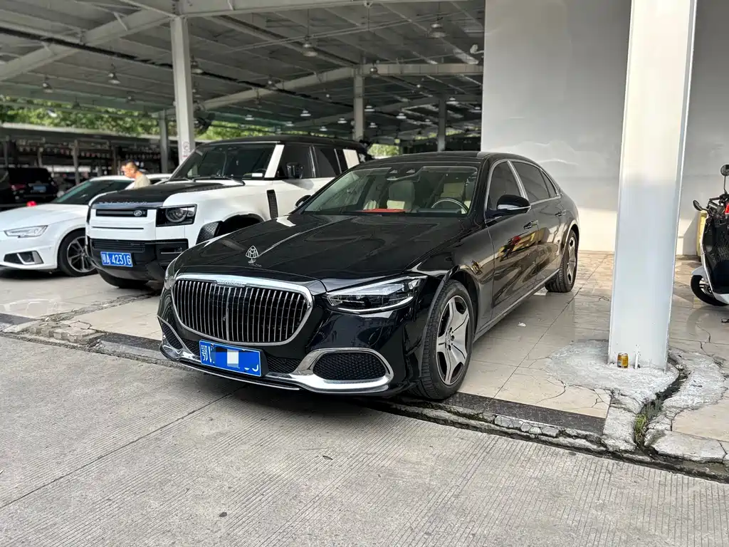 Mercedes-Benz S-Class 2023