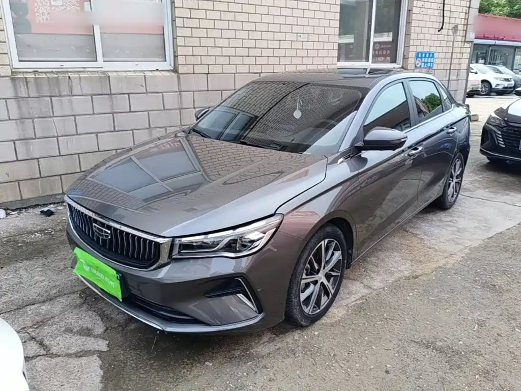 Geely Emgrand 2023