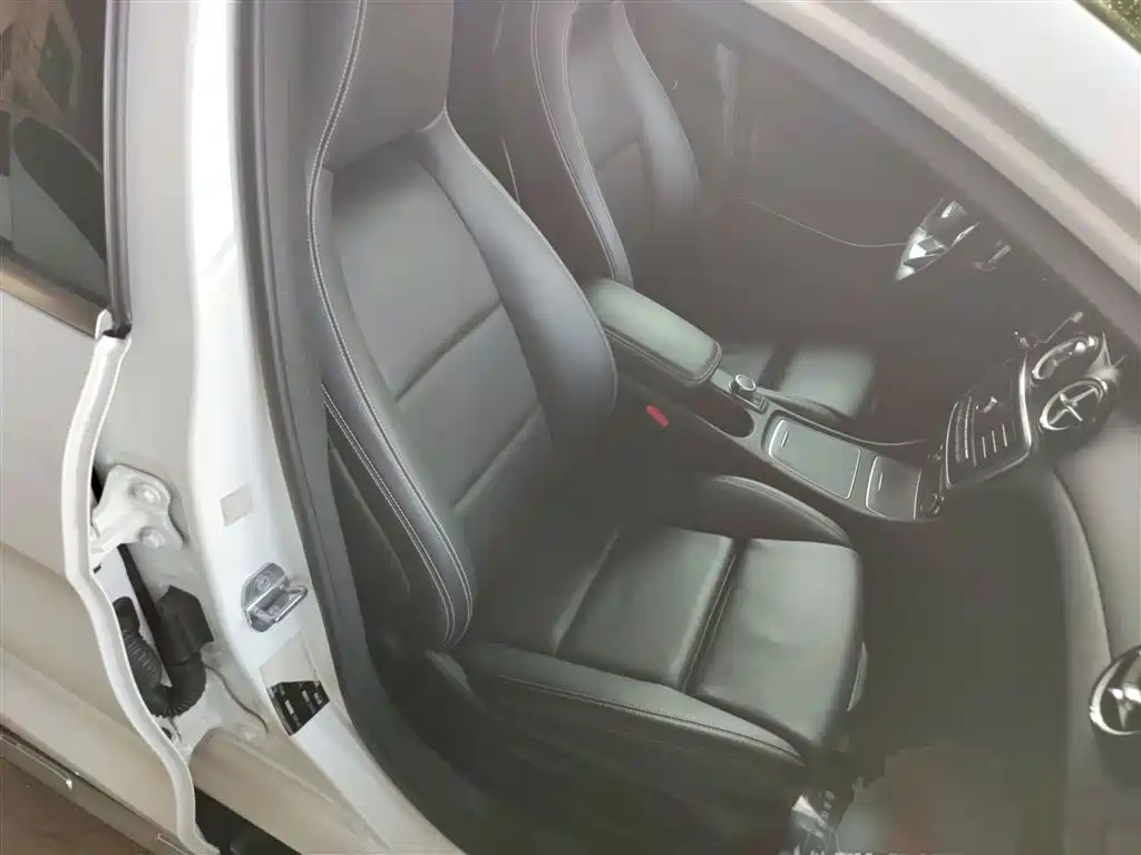 Mercedes-Benz GLA 2019 — фото 25