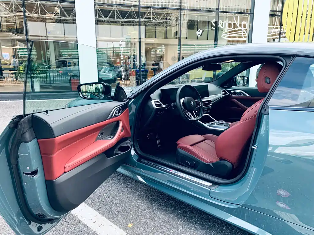 BMW 4 Series 2025 — фото 13