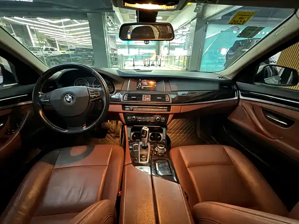 BMW 5 Series 2015