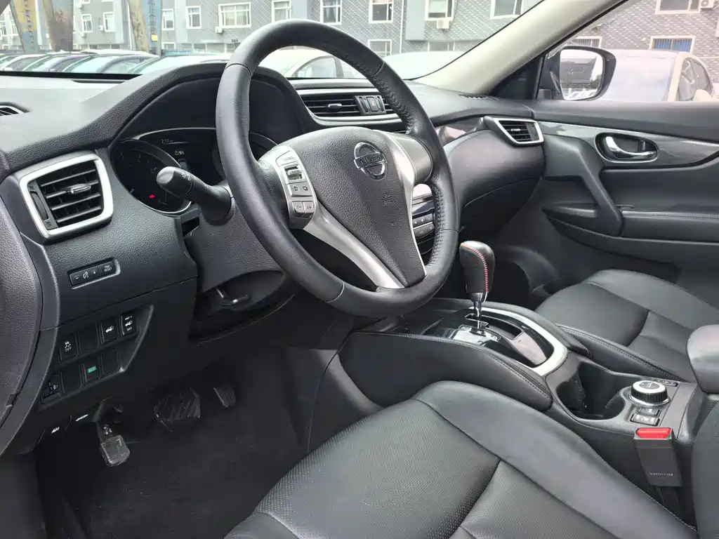 Nissan X-Trail 2015 — фото 7