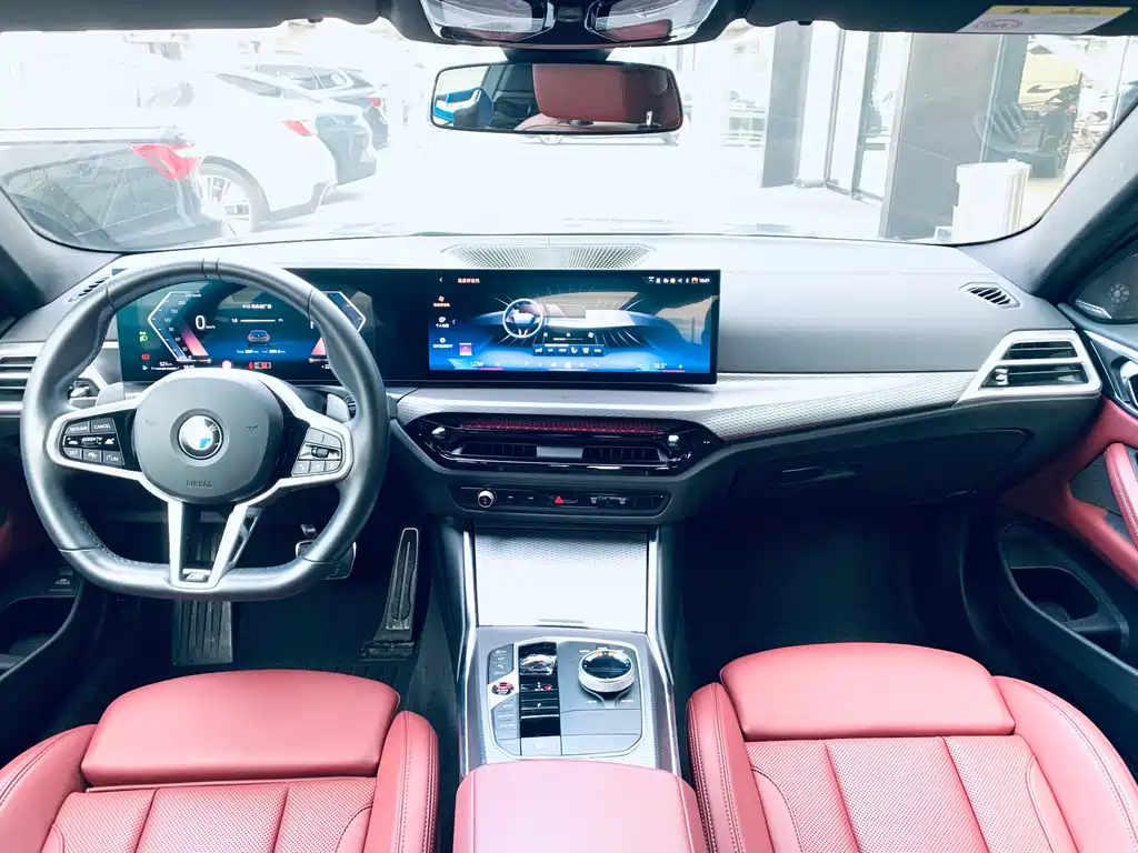 BMW 4 Series 2025 — фото 10