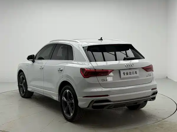 Audi Q3 2022