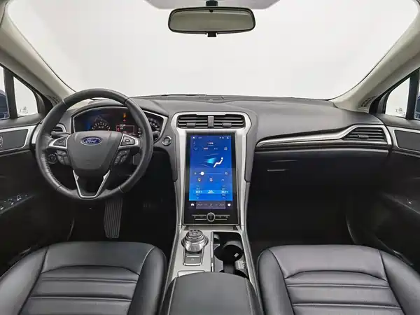Ford Mondeo 2021