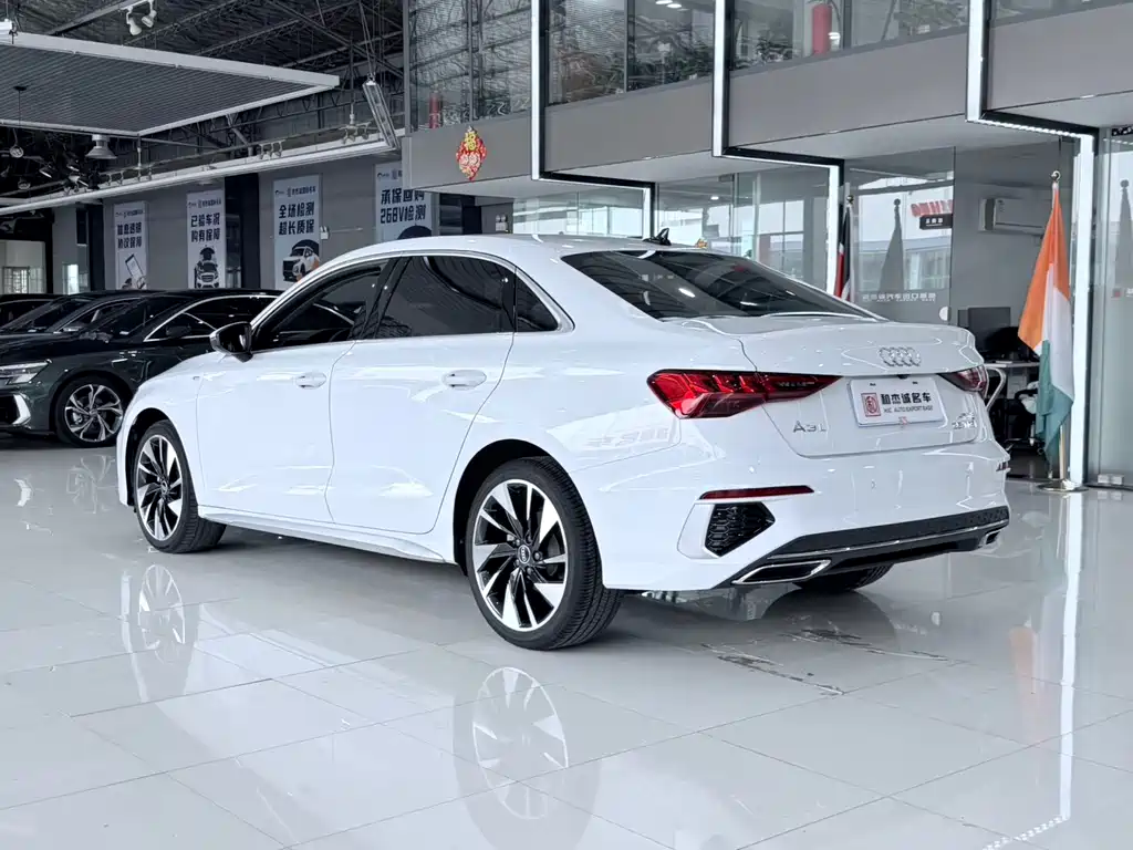 Audi A3 2022 — фото 14
