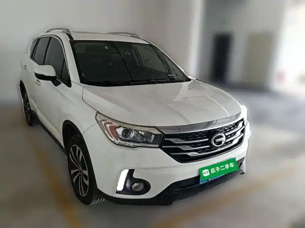 GAC Trumpchi GS4 2016
