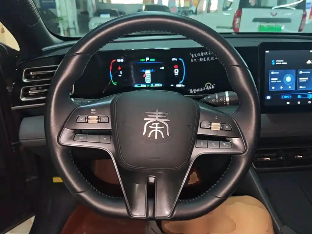 BYD Qin L 2025 — фото 11