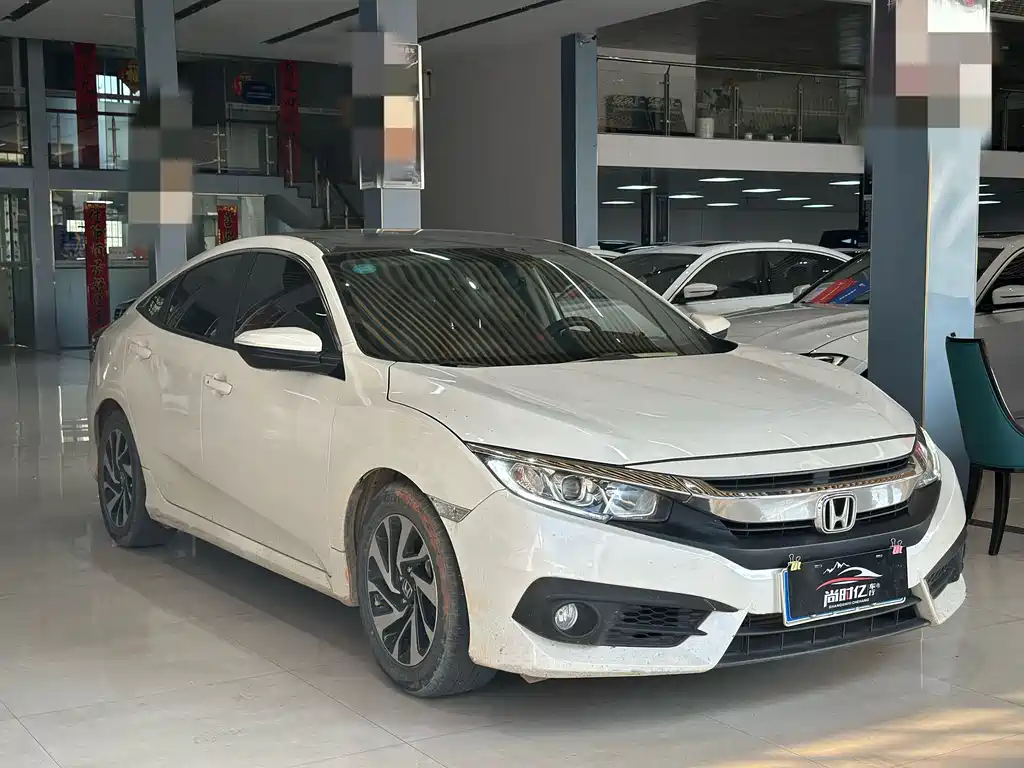 Honda Civic 2018 — фото 3