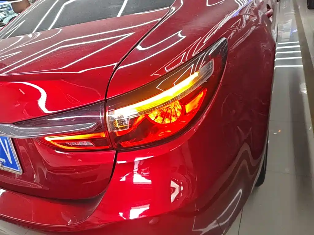 Mazda Atenza 2021 — фото 8