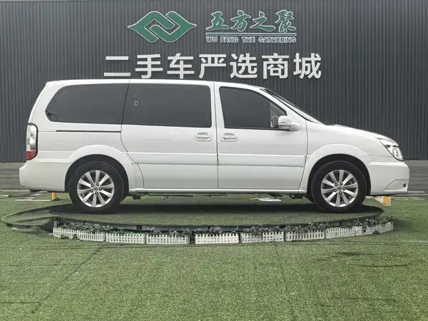 Buick GL8 2014