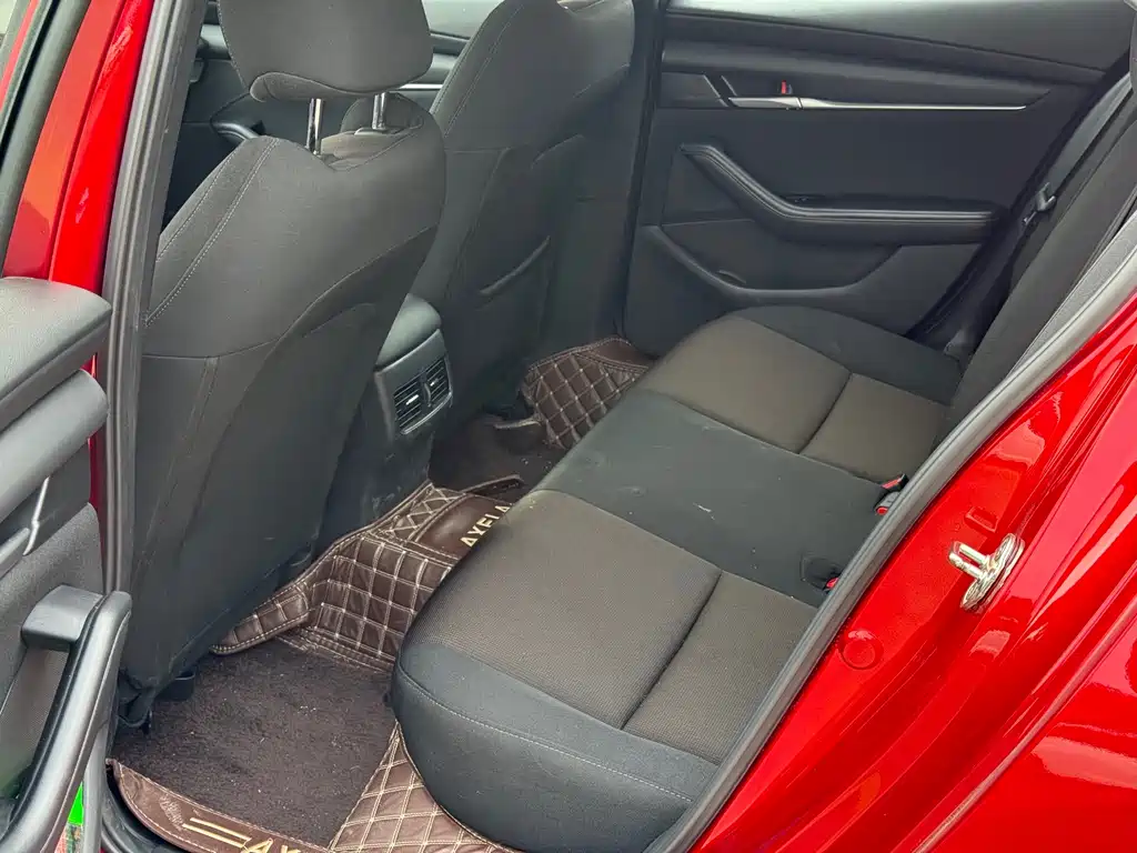 Mazda 3 Axela 2021