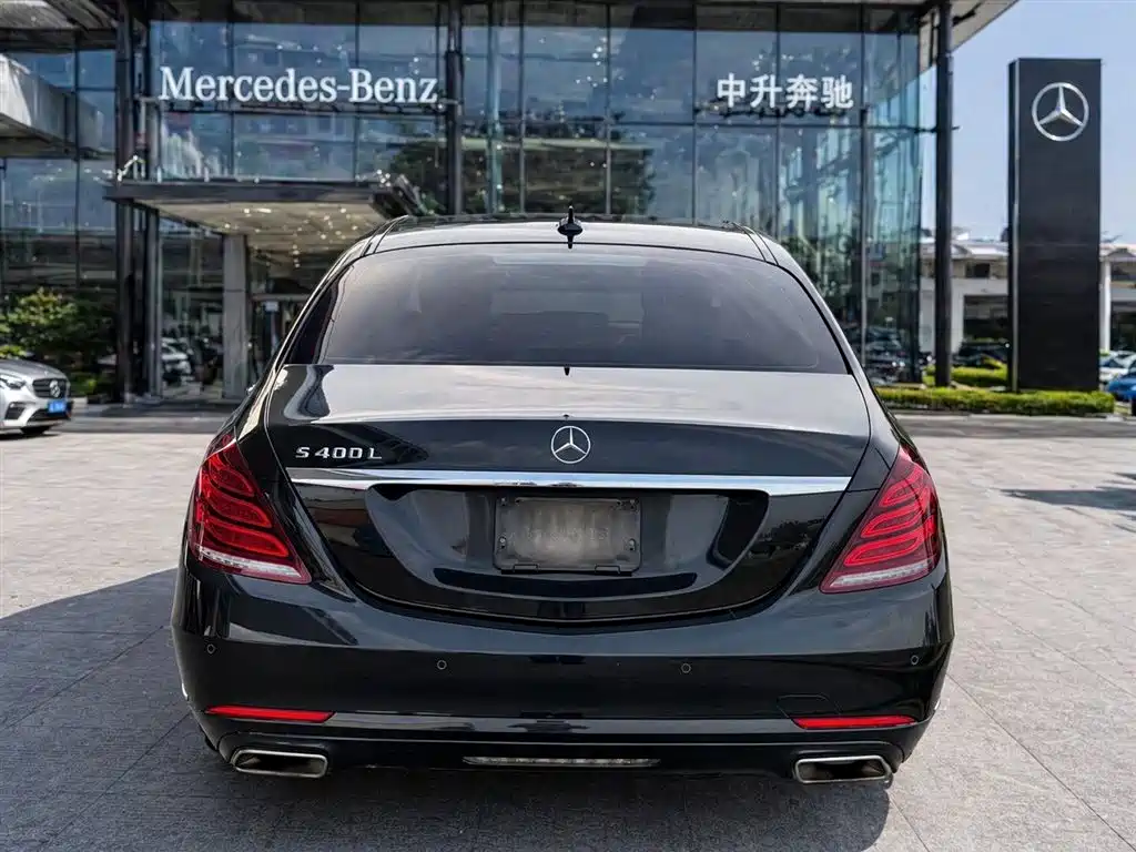 Mercedes-Benz S-Class 2013