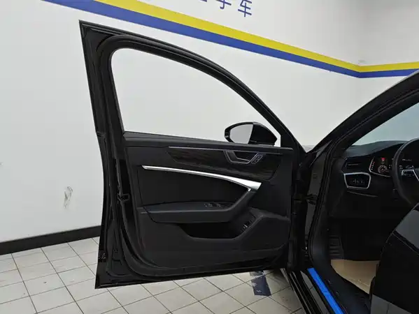 Audi A6L 2024