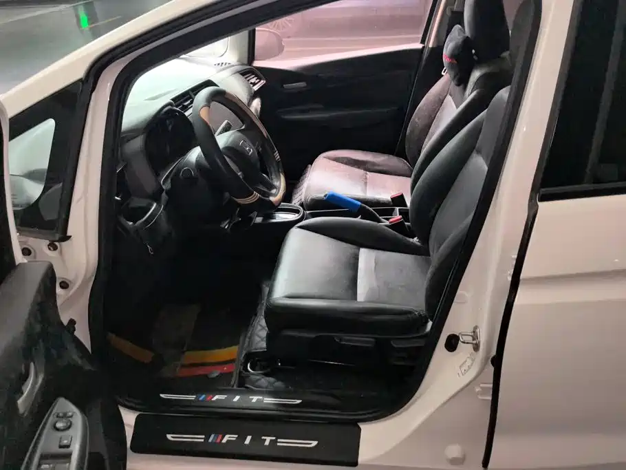Honda Fit 2019 — фото 9