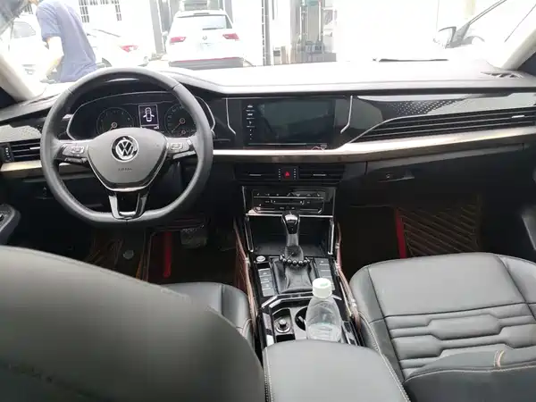 Volkswagen Passat 2020