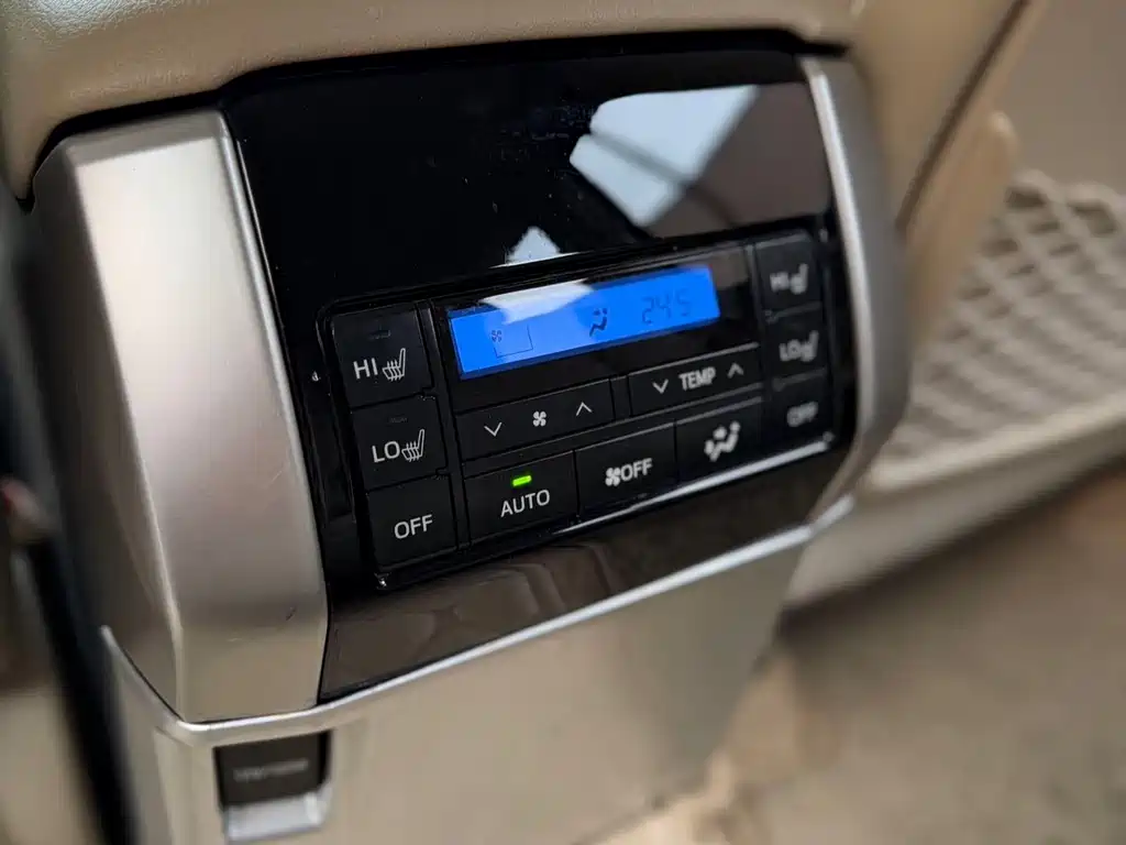 Toyota Prado 2018 — фото 10