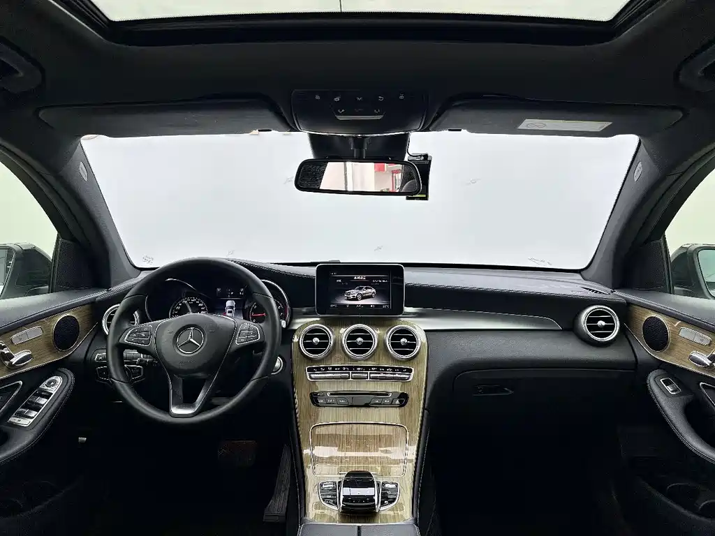Mercedes-Benz GLC Coupe 2018 — фото 11