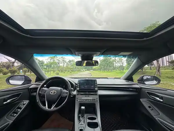 Toyota Avalon 2021