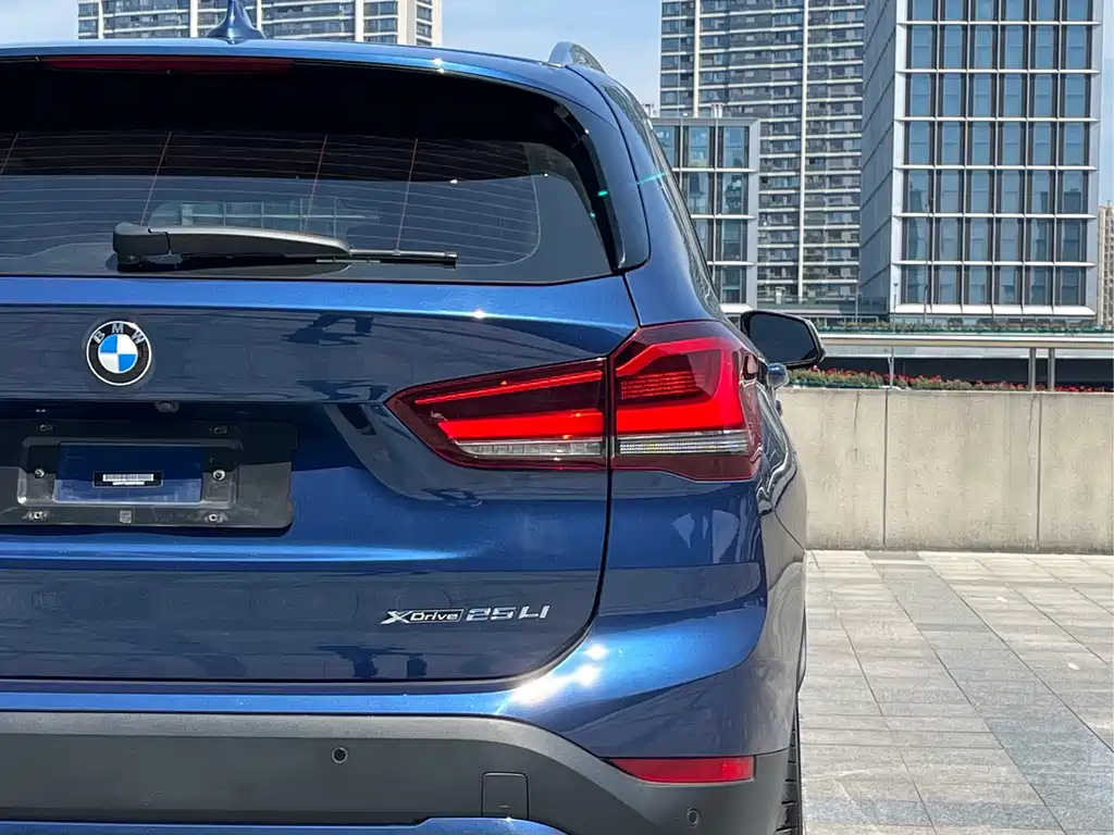 BMW X1 2020 — фото 8