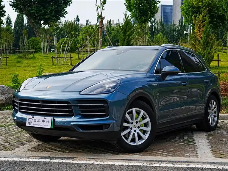 Porsche Cayenne Hybrid 2019