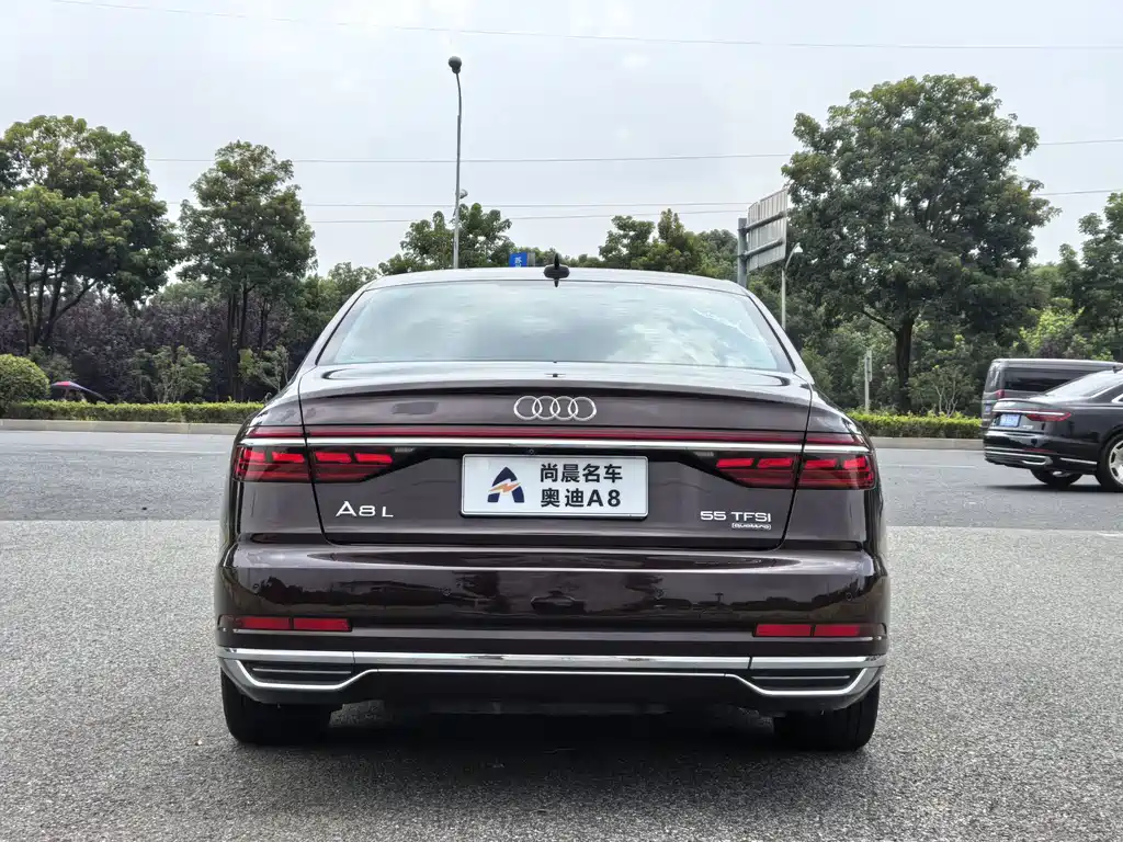Audi A8 2020 — фото 20