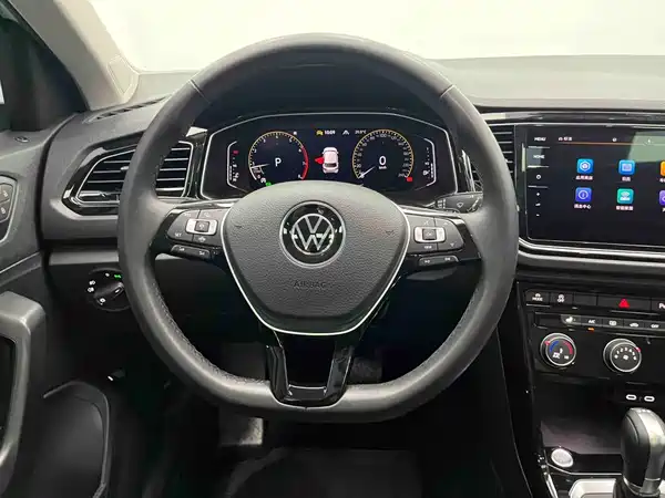 Volkswagen T-Roc 2022