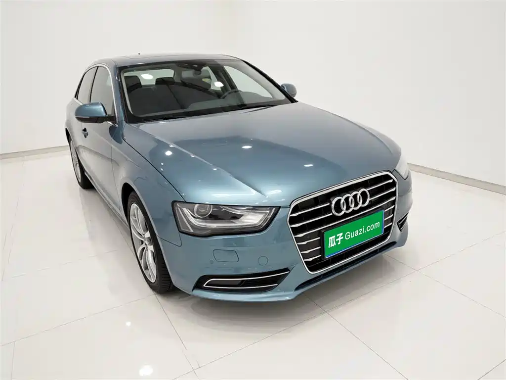 Audi A4L 2015 — фото 22