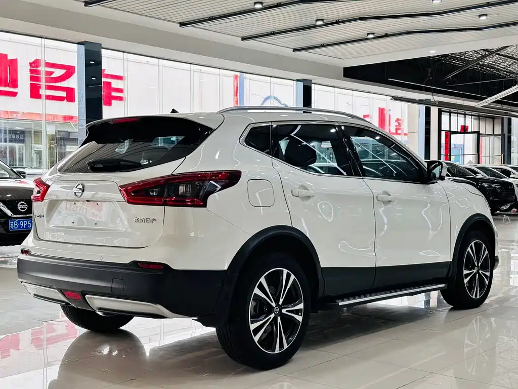 Nissan Qashqai 2022 — фото 15