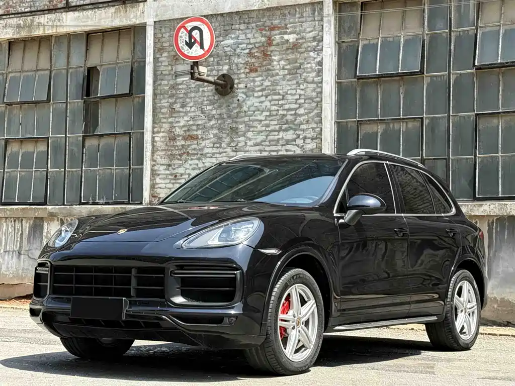 Porsche Cayenne 2014