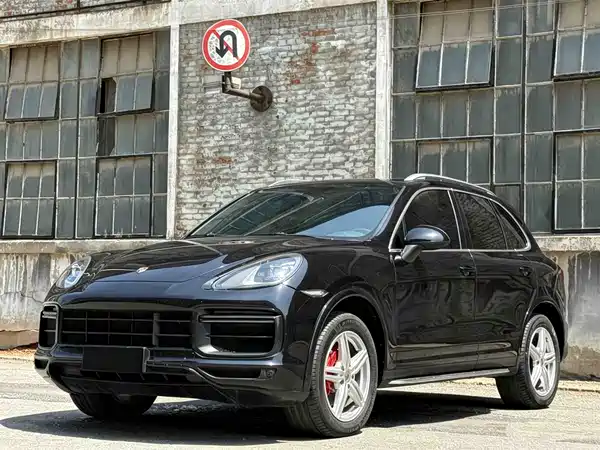 Porsche Cayenne 2015