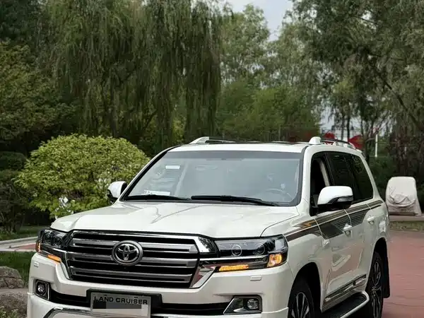 Toyota Land Cruiser 2017