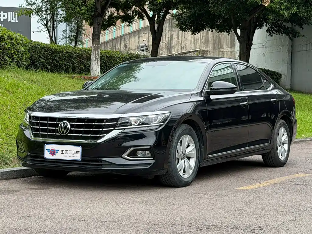 Volkswagen Passat 2022