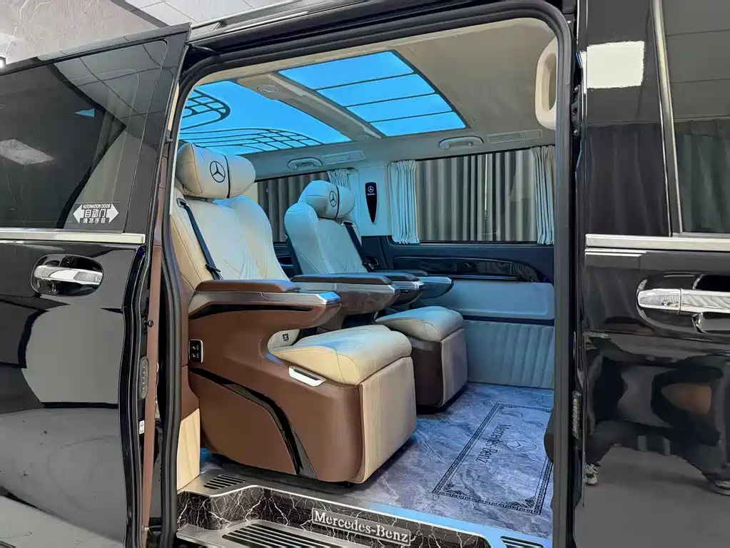 Mercedes-Benz Vito 2022 — фото 10