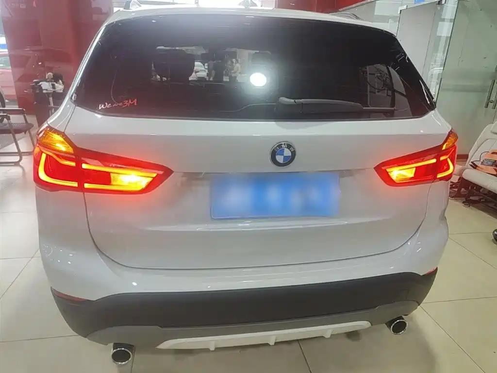 BMW X1 2017 — фото 6