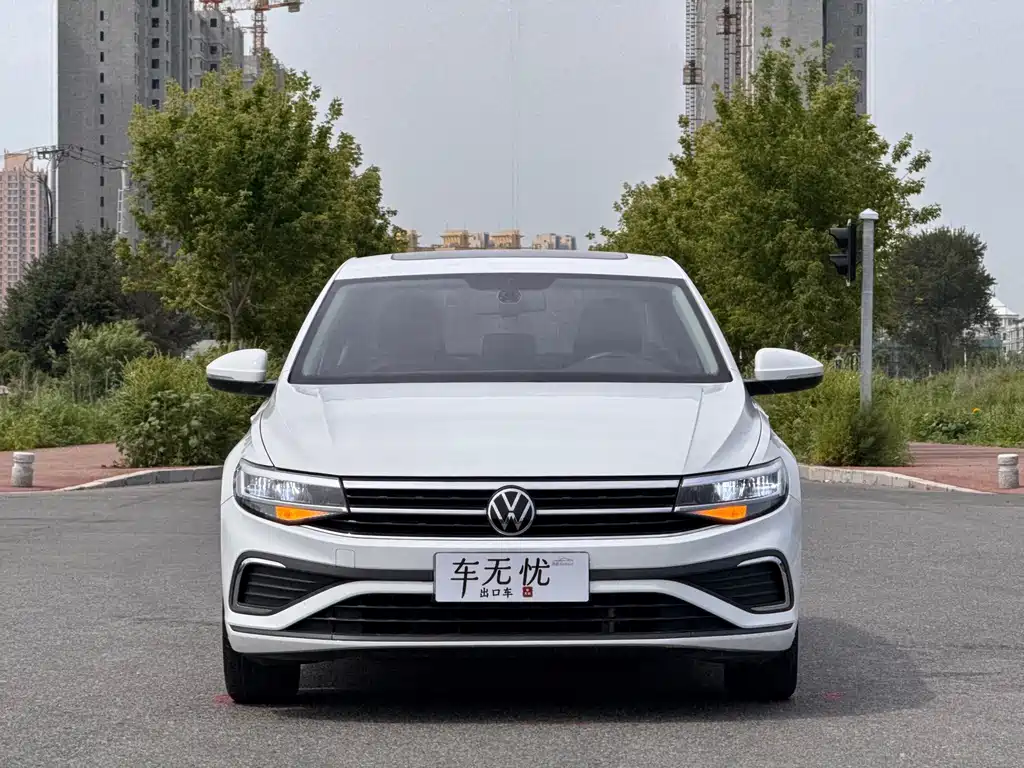 Volkswagen Bora 2023