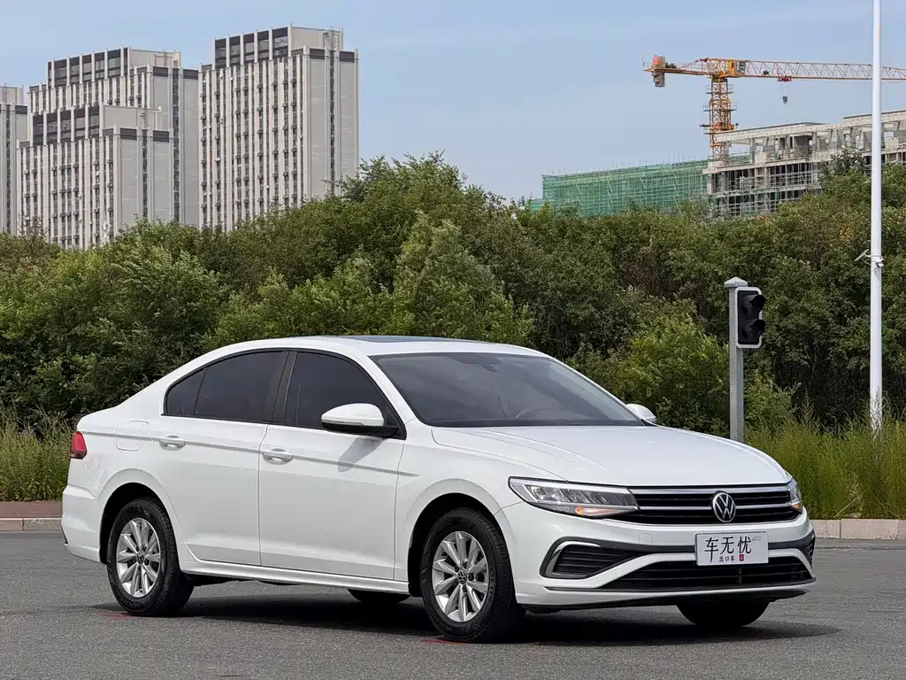 Volkswagen Bora 2023