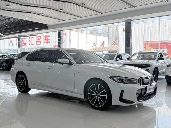 BMW 3 Series 2022