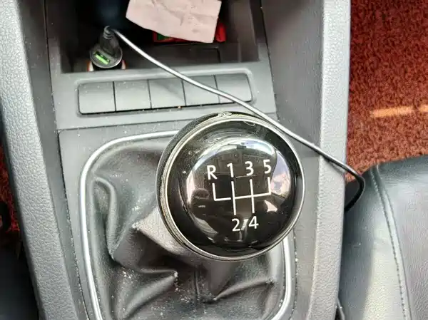 Volkswagen Sagitar 2014