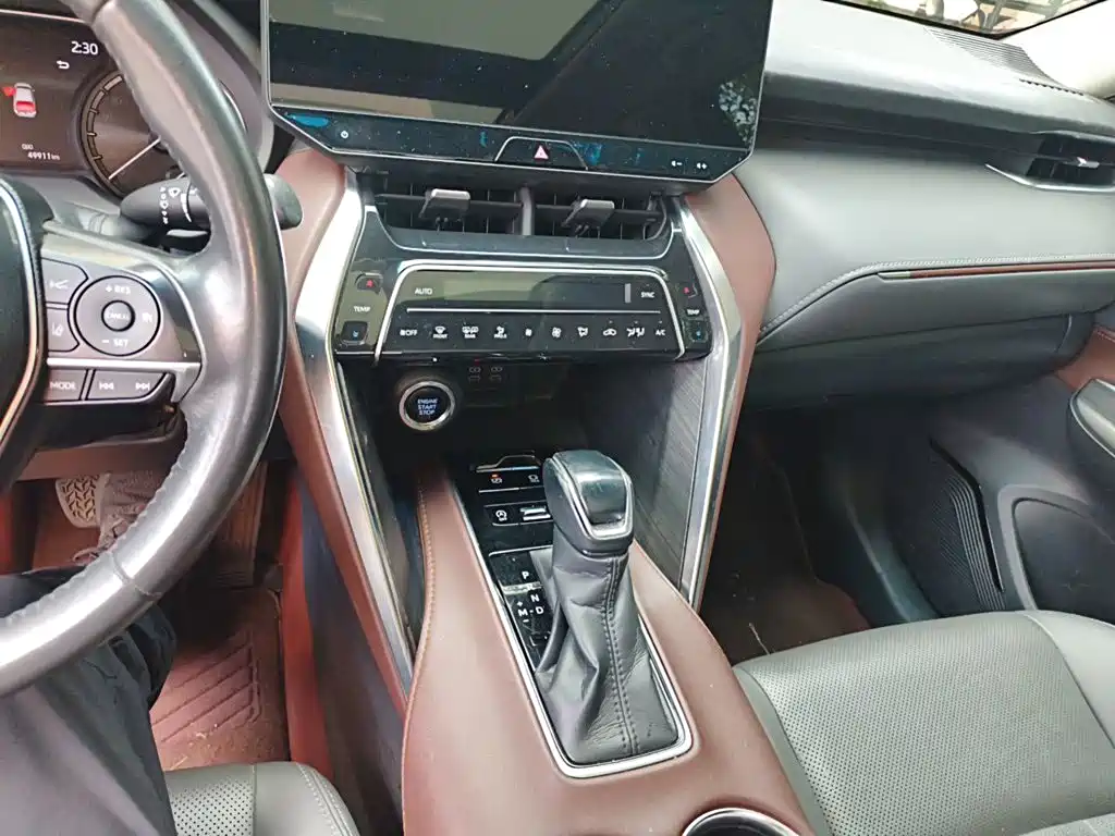 Toyota Harrier 2022 — фото 9