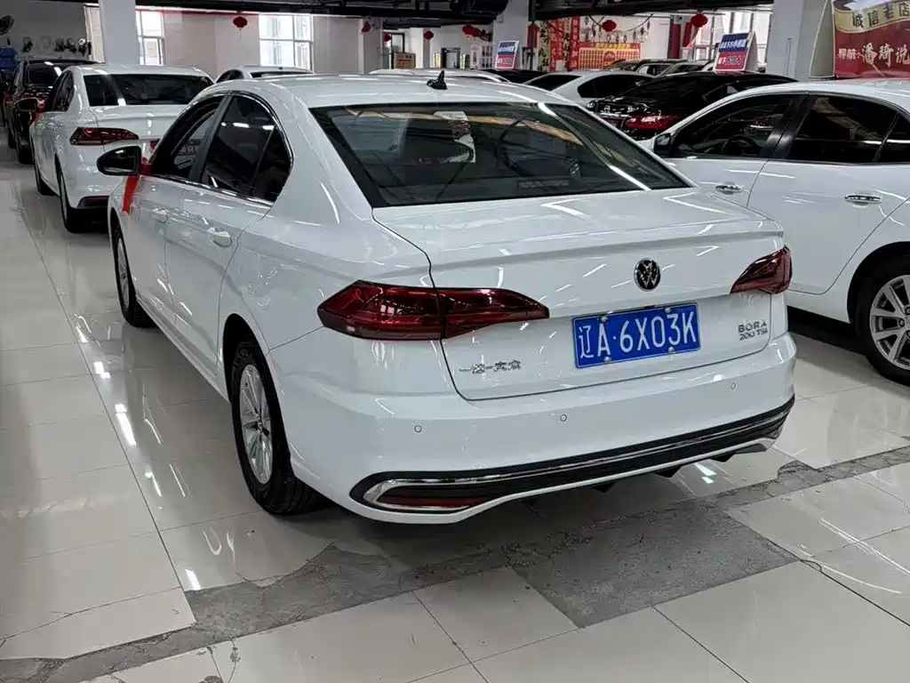 Volkswagen Bora 2024