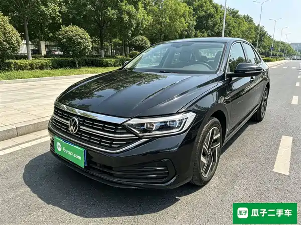 Volkswagen Sagitar 2023