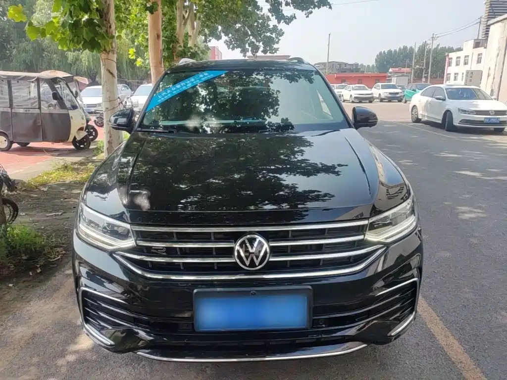 Volkswagen Tiguan L 2022