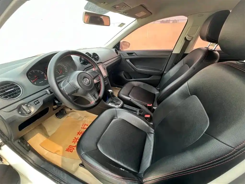 Volkswagen Jetta 2014