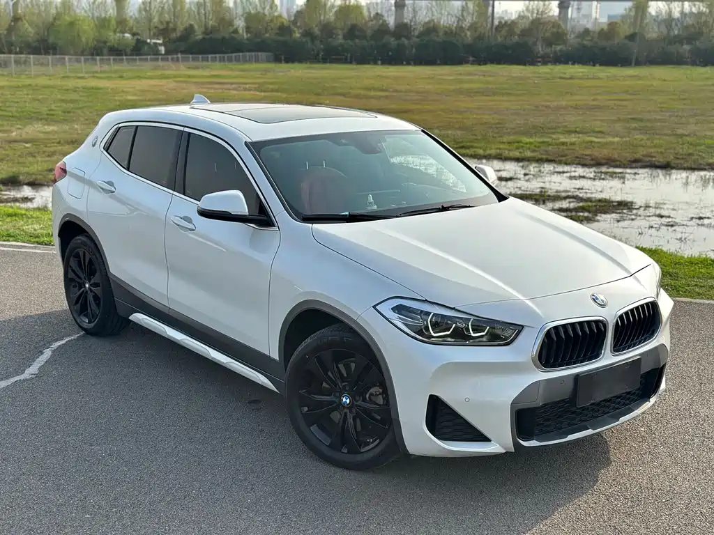 BMW X2 2021 — фото 13