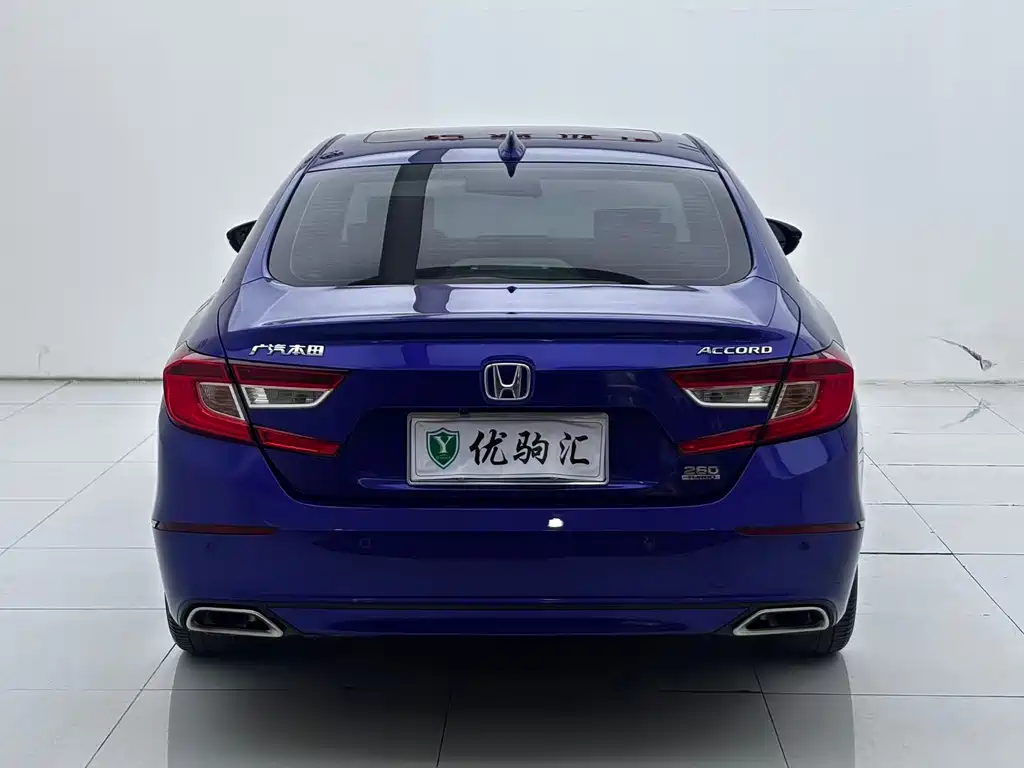 Honda Accord 2018 — фото 6