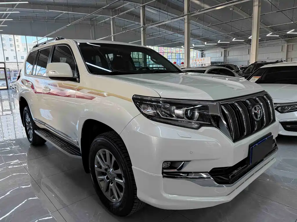 Toyota Prado 2019 — фото 3