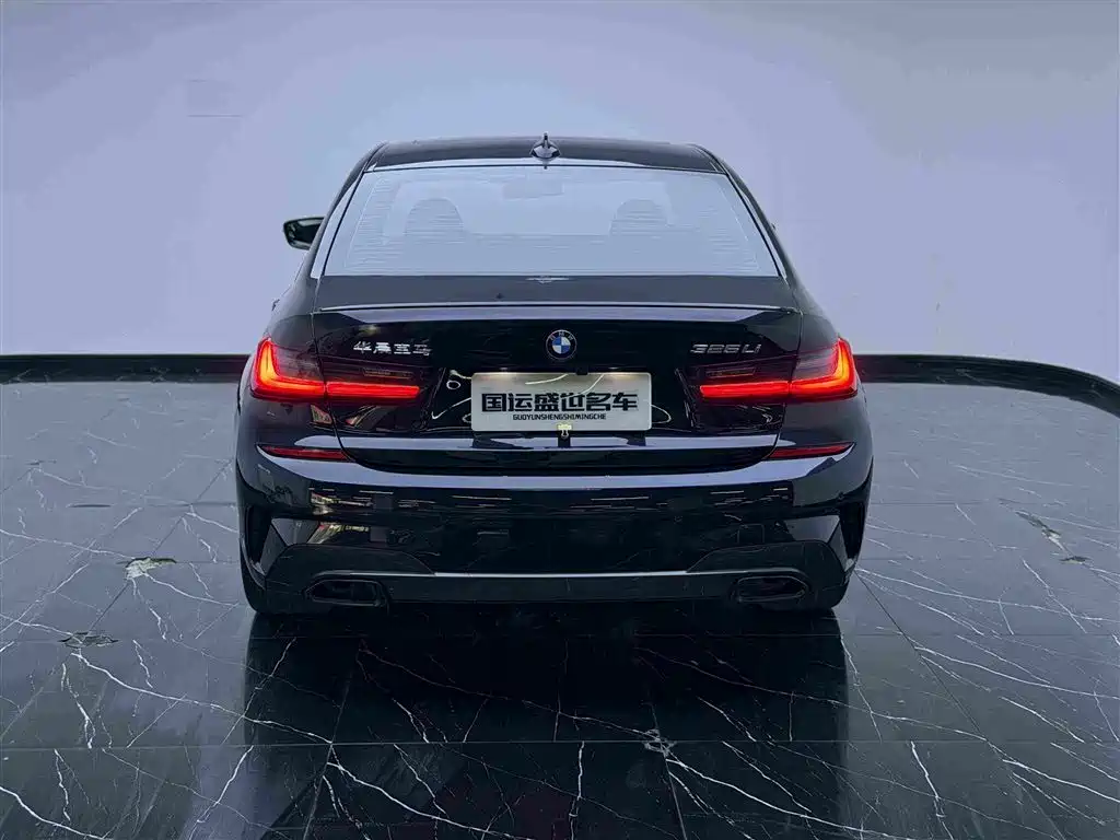 BMW 3 Series 2021